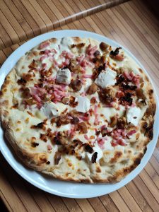 camping de la vallée du doux pizzas