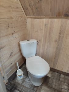 camping de la vallée du doux maison troll