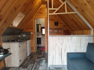 camping de la vallée du doux maison troll