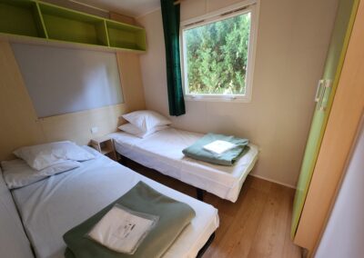 mobilhome irm family chambre 2 fois 1pers camping de la vallée du doux