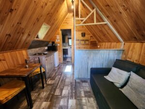 chalet troll insolite camping de la vallée du doux
