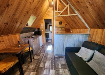 chalet troll insolite camping de la vallée du doux