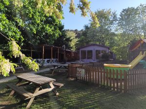 camping vallée du doux restaurant