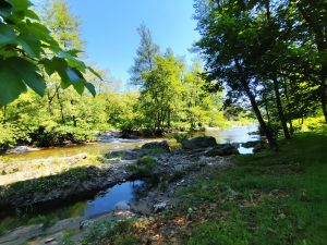 camping de la vallée du doux rivière le doux