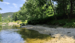 rivière doux camping de la vallée du doux